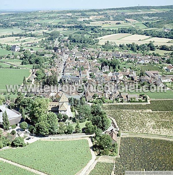 Photo aérienne de Santenay