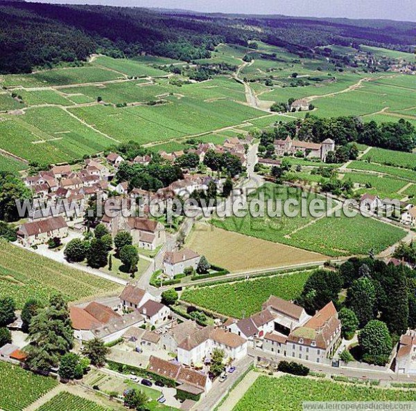 Photo aérienne de Gevrey-Chambertin