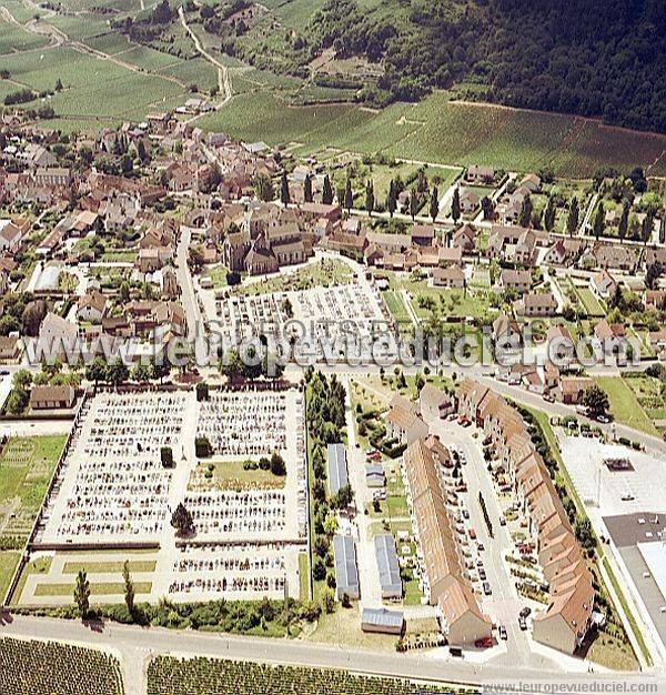 Photo aérienne de Nuits-Saint-Georges