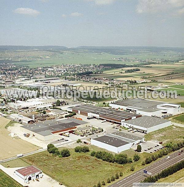 Photo aérienne de Nuits-Saint-Georges