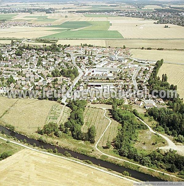 Photo aérienne de Neuilly-ls-Dijon