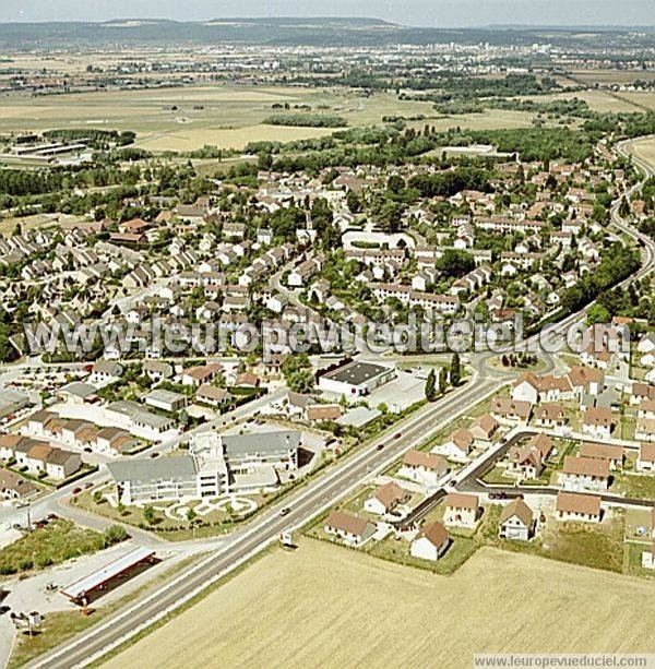 Photo aérienne de Neuilly-ls-Dijon