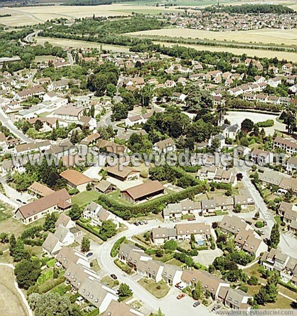 Photo aérienne de Neuilly-ls-Dijon