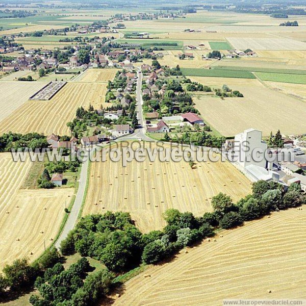 Photo aérienne de Esbarres