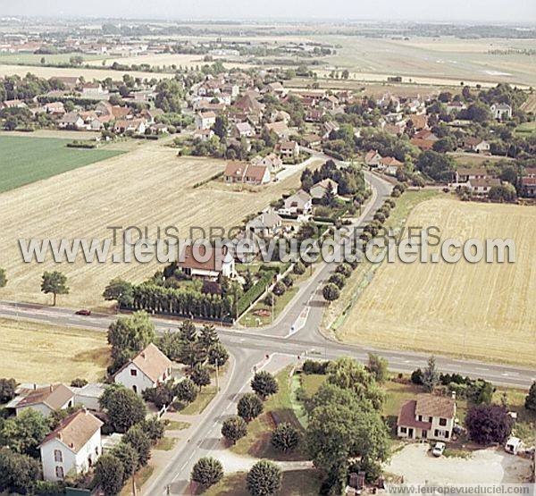 Photo aérienne de Ouges