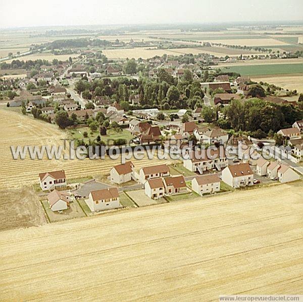 Photo aérienne de Ouges