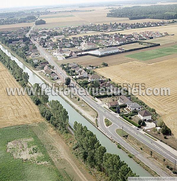 Photo aérienne de Thorey-en-Plaine