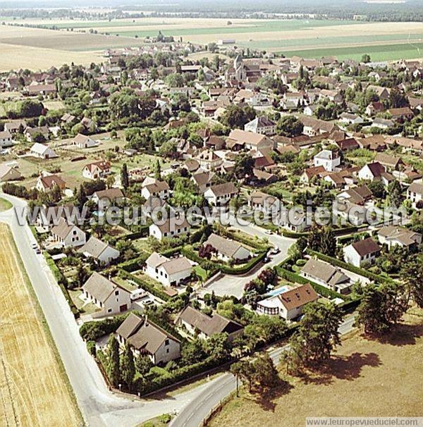 Photo aérienne de Rouvres-en-Plaine