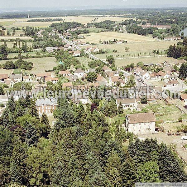 Photo aérienne de Pouilly-sur-Sane