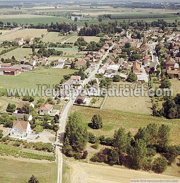 Photo aérienne de Pouilly-sur-Sane