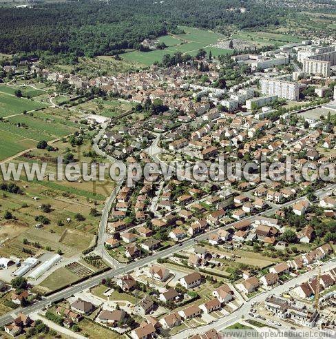 Photo aérienne de Chenve