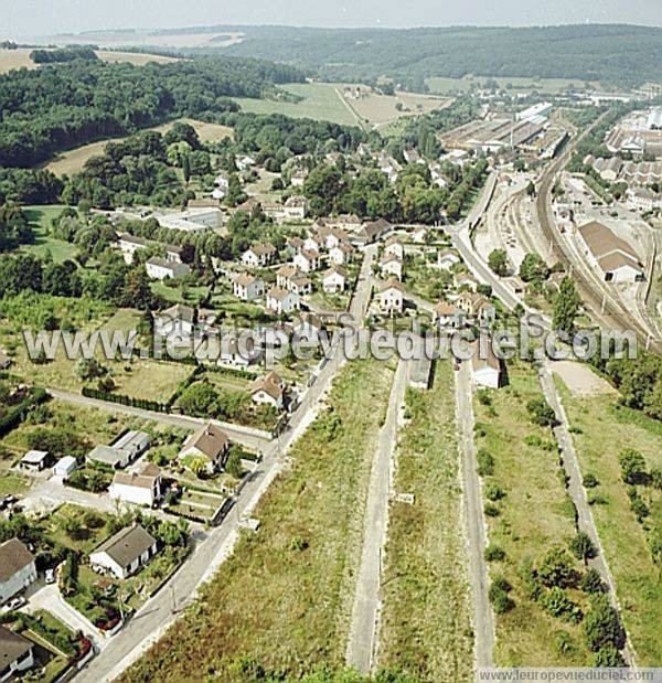 Photo aérienne de Montbard