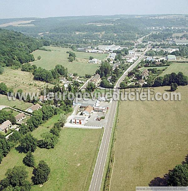 Photo aérienne de Montbard