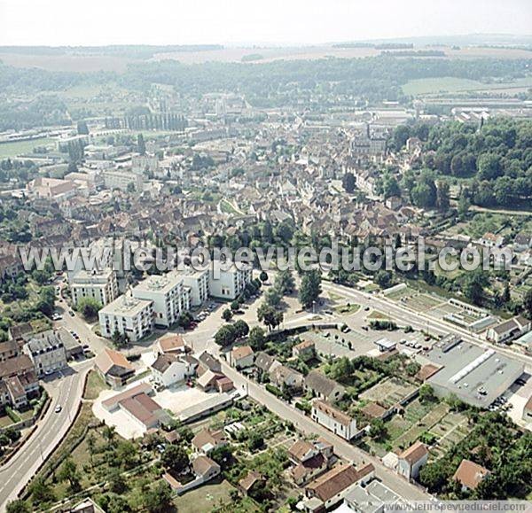 Photo aérienne de Montbard