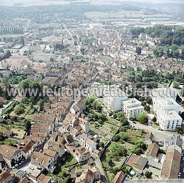 Photo aérienne de Montbard