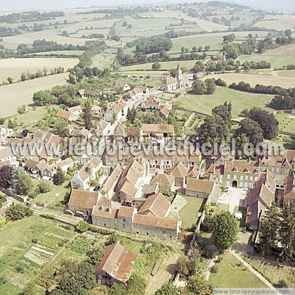 Photo aérienne de Moutiers-Saint-Jean