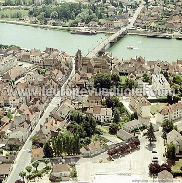 Photo aérienne de Saint-Jean-de-Losne