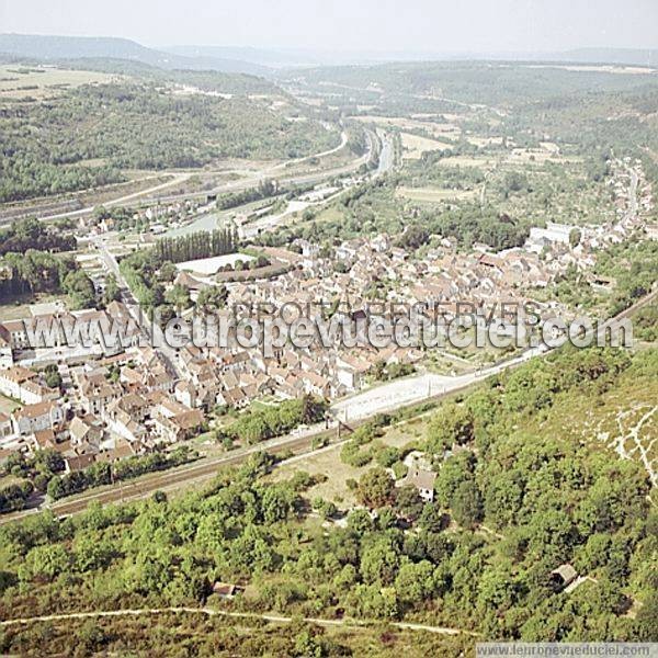 Photo aérienne de Plombires-ls-Dijon