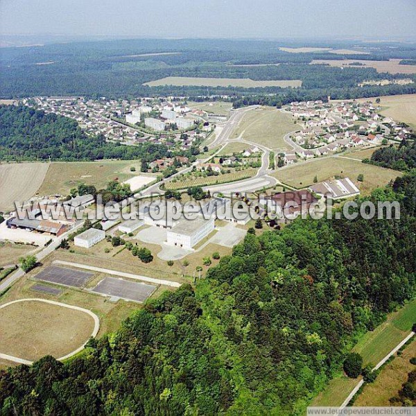 Photo aérienne de Montbard