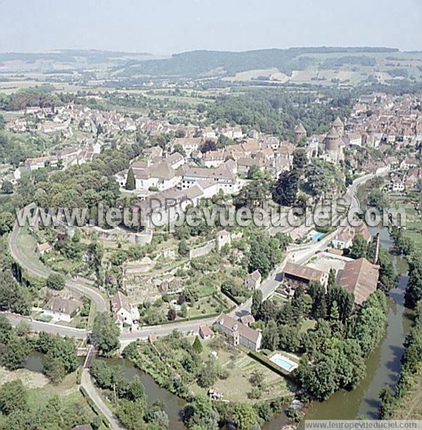 Photo aérienne de Semur-en-Auxois