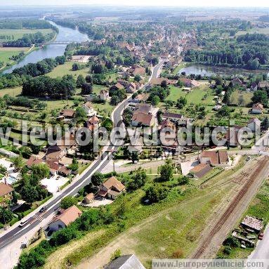 Photo aérienne de Lamarche-sur-Sane