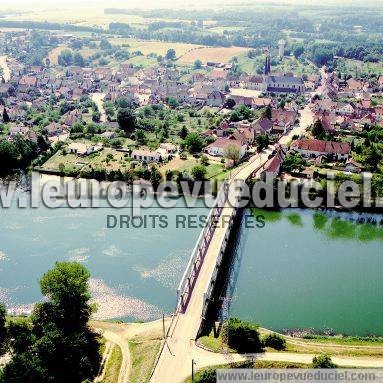 Photo aérienne de Lamarche-sur-Sane