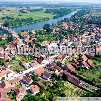 Photo aérienne de Lamarche-sur-Sane