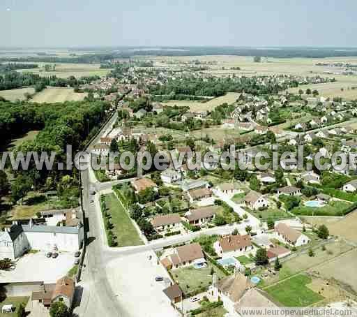 Photo aérienne de Longeault