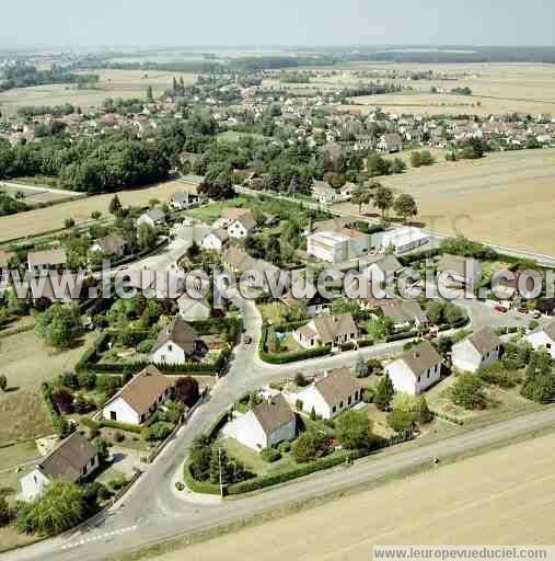 Photo aérienne de Longeault