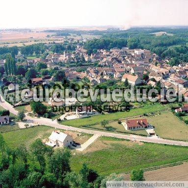 Photo aérienne de Mirebeau-sur-Bze