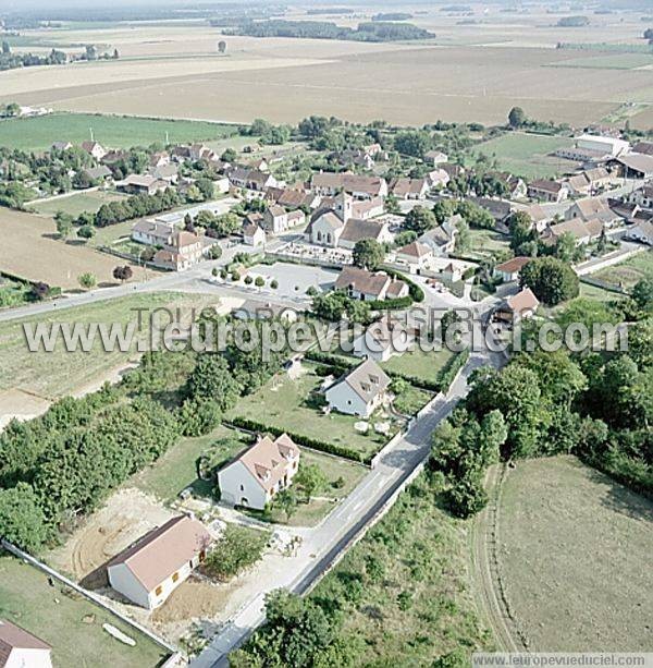 Photo aérienne de Belleneuve