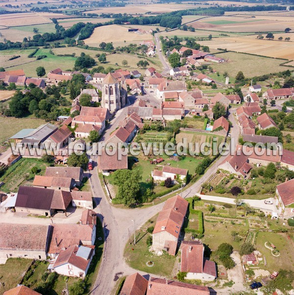 Photo aérienne de Saint-Thibault