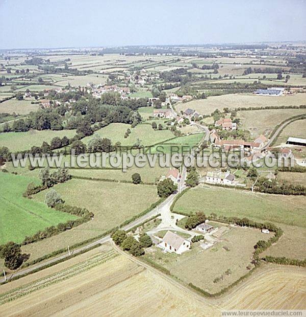 Photo aérienne de Vic-sous-Thil