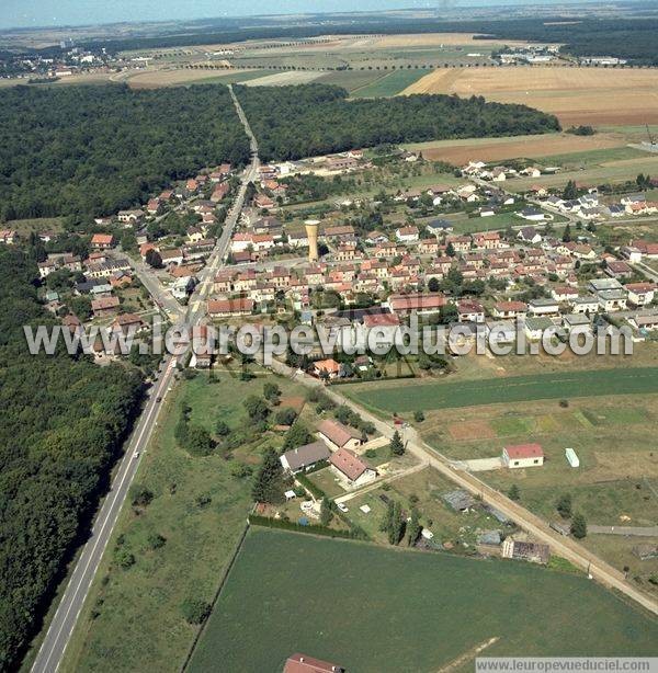 Photo aérienne de Moutiers