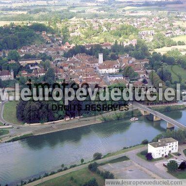 Photo aérienne de Pontailler-sur-Sane