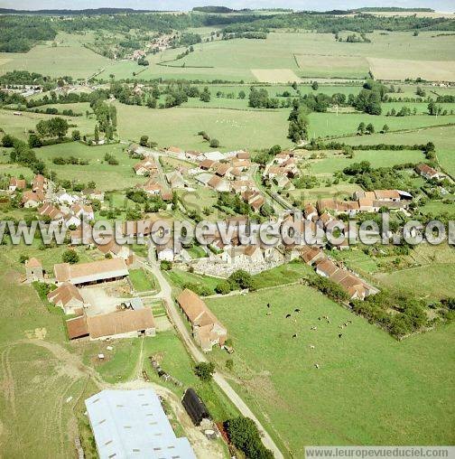 Photo aérienne de Arnay-sous-Vitteaux