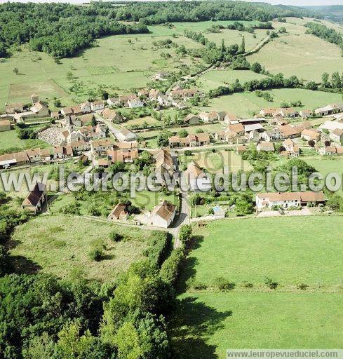 Photo aérienne de Arnay-sous-Vitteaux