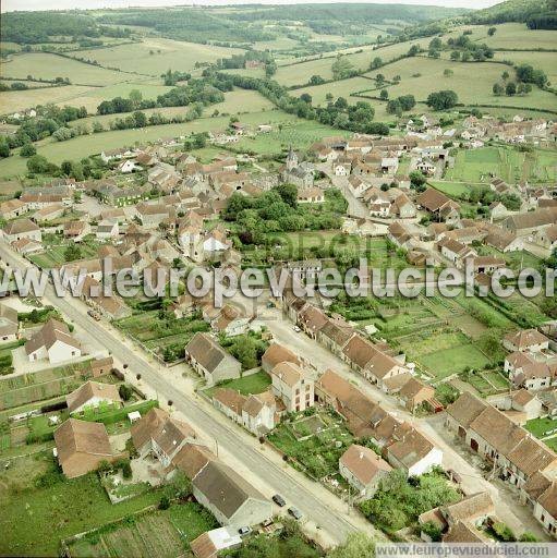 Photo aérienne de Pouillenay