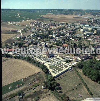 Photo aérienne de Chablis