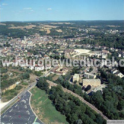 Photo aérienne de Clamecy