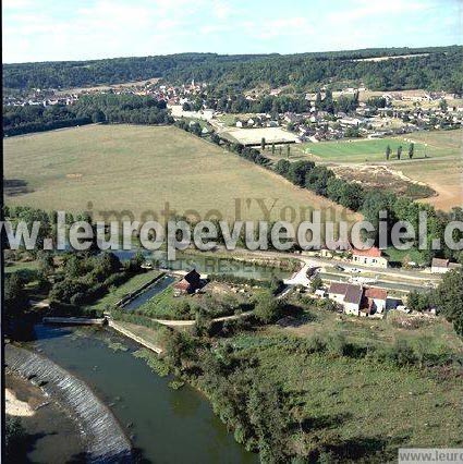 Photo aérienne de Ancy-le-Franc