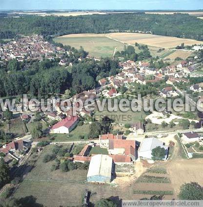 Photo aérienne de Noyers