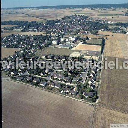 Photo aérienne de Aillant-sur-Tholon