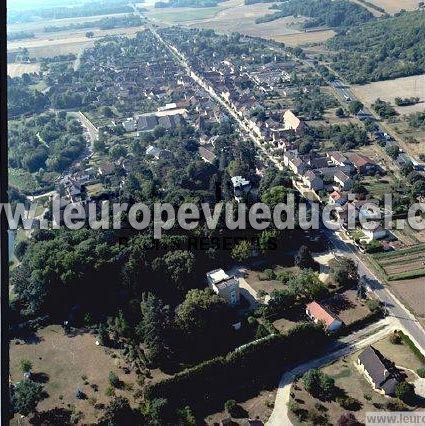 Photo aérienne de Bassou