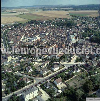 Photo aérienne de Brienon-sur-Armanon