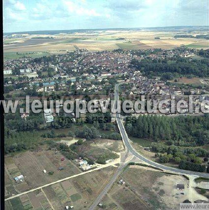 Photo aérienne de Brienon-sur-Armanon