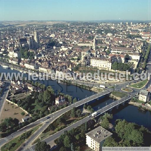 Photo aérienne de Auxerre