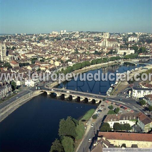 Photo aérienne de Auxerre