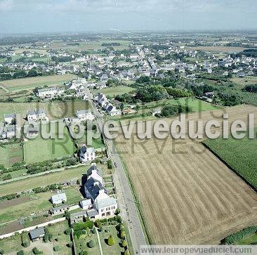 Photo aérienne de Plozvet