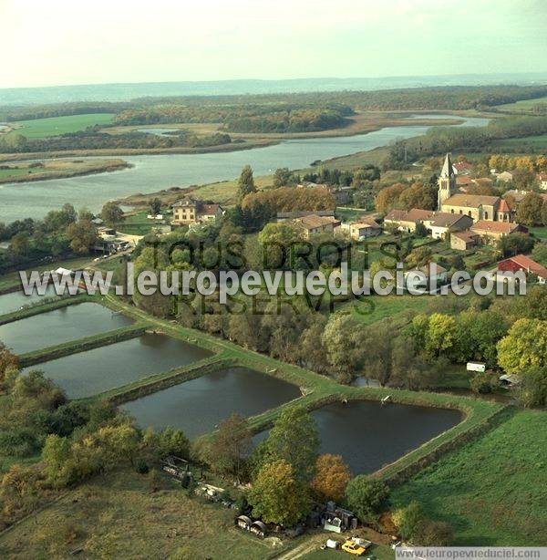 Photo aérienne de Lachausse